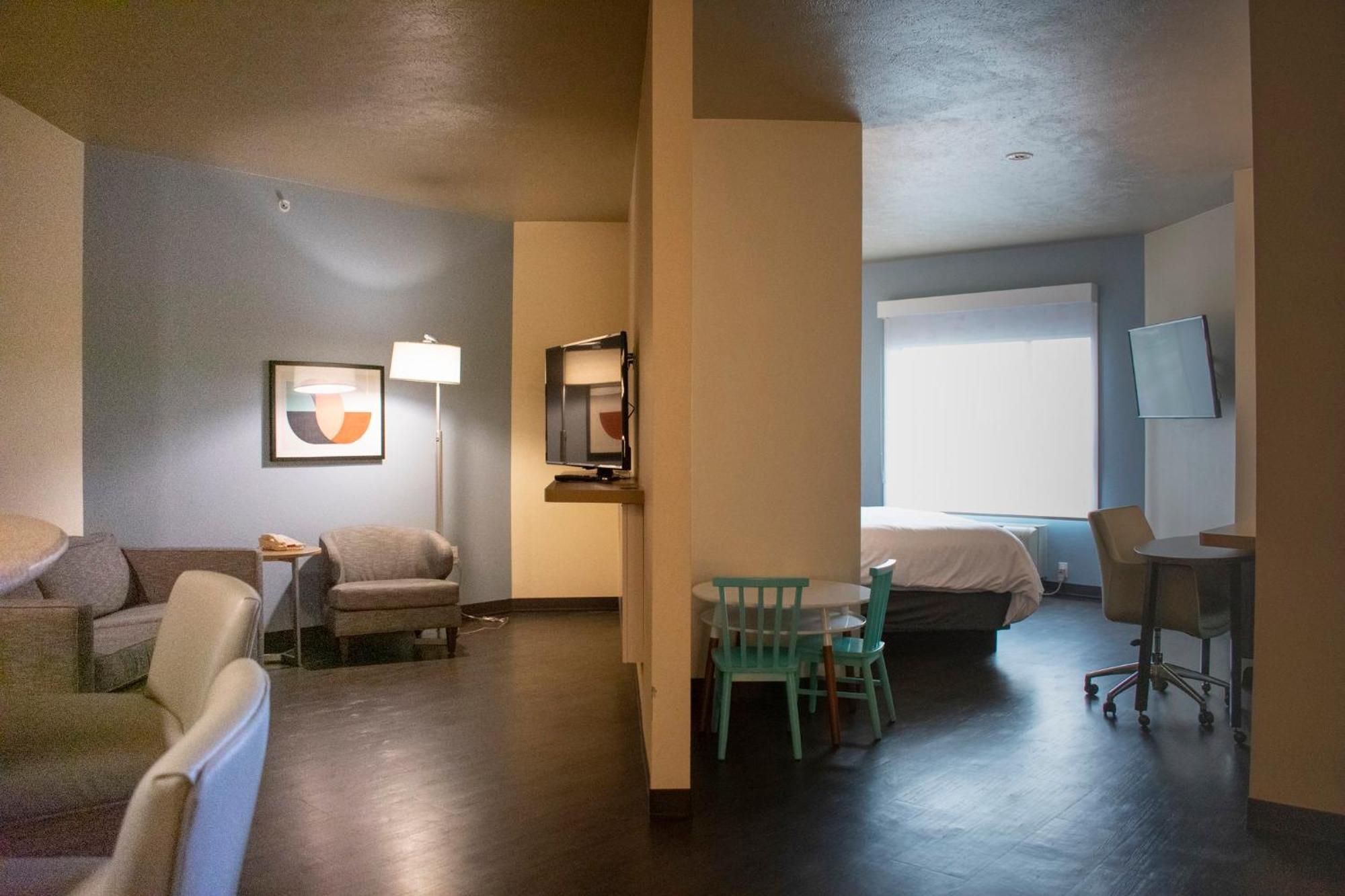 Holiday Inn Omaha Downtown - Waterpark By Ihg エクステリア 写真